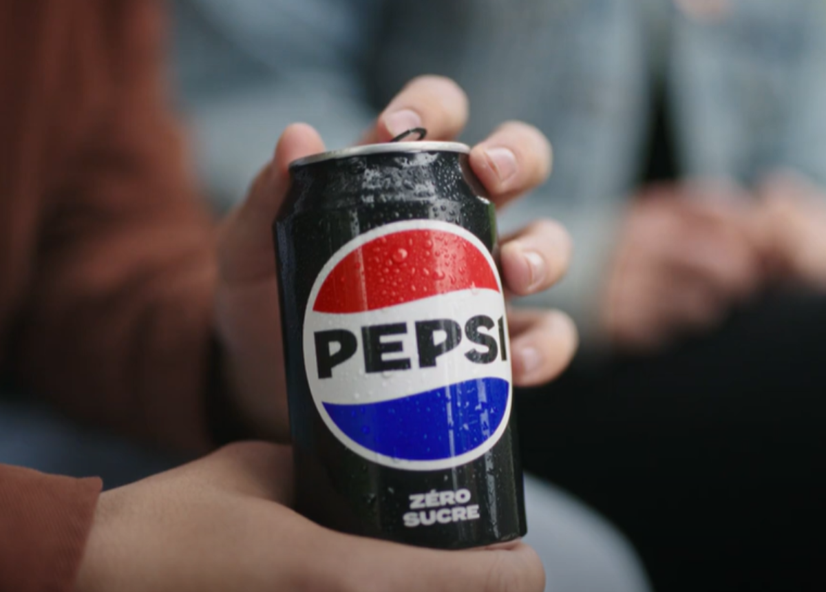 A Big Kiss to 90 Years: PEPSI® Celebrates Quebec Passion